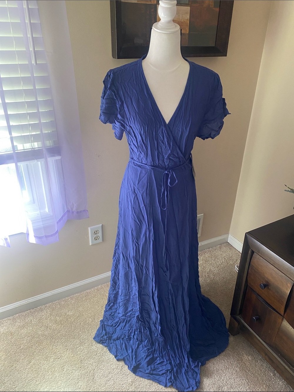 Lulus wrap around dress